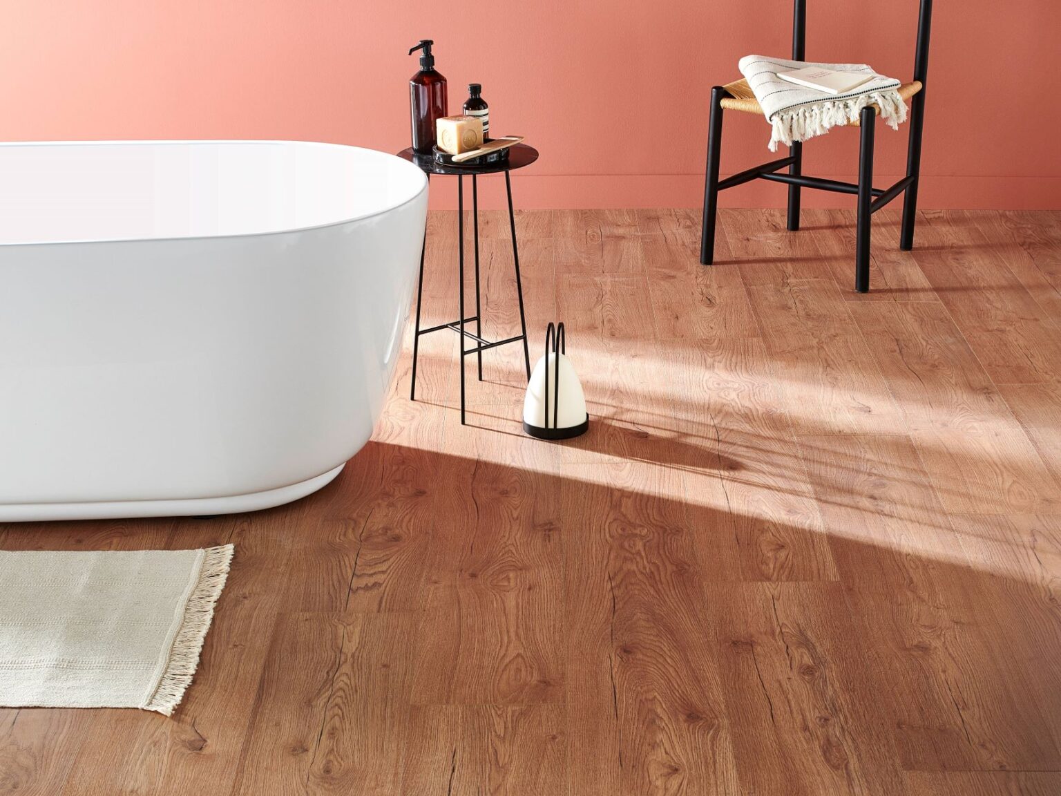 peut on coller du parquet stratifié