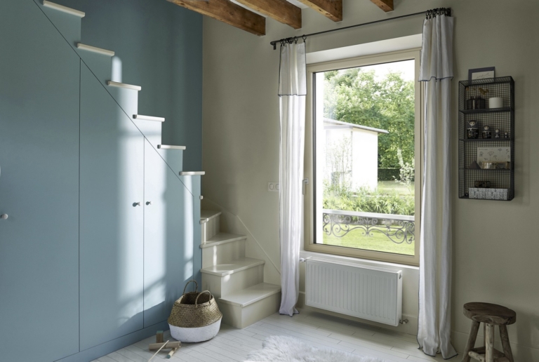 Vue intérieur sur une fenêtre